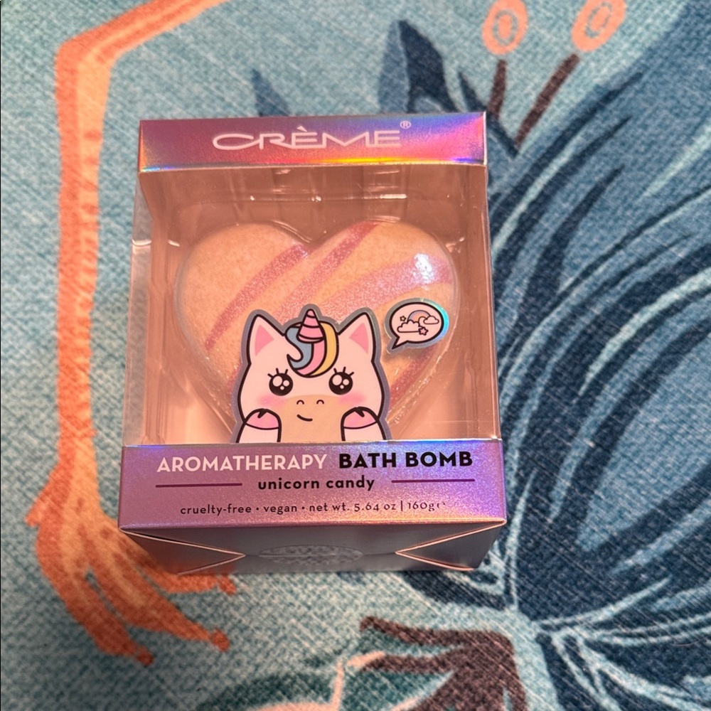 Crème Aromatherapy Unicorn Candy Heart Bath Bomb - NIB